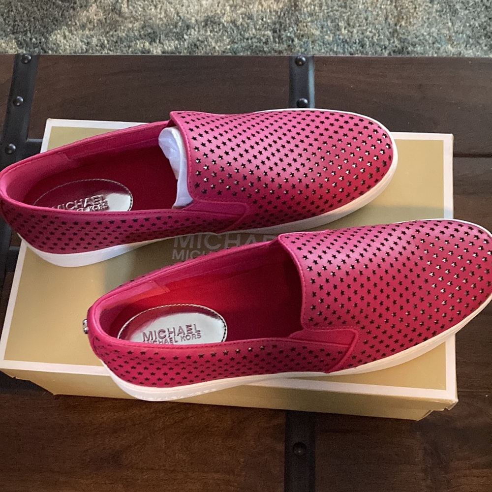 Michael Kors Keaton Slip-on in Ultra Pink Leather - Picture 3 of 4